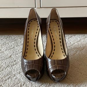 Enzo Anglioni brown croc peep toe pumps- 5.5 worn ONCE